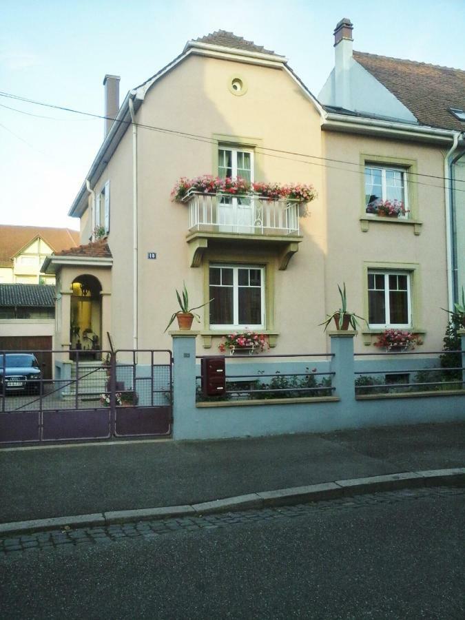 Logis 18 Rose Apartment Strasbourg Exterior photo